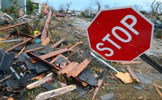 ΗΠΑ: 18 νεκροί από τα ακραία καιρικά φαινόμενα