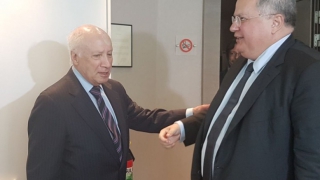 Ξεκινούν οι διαπραγματεύσεις για το Σκοπιανό: Ο Κοτζιάς είδε τον Νίμιτς στις Βρυξέλλες