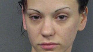 Παγκόσμιο σοκ από την 26χρονη κτηνοβάτη και παιδόφιλη