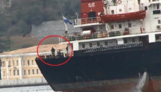 ΡΩΣΙΚΟ «ΧΑΣΤΟΥΚΙ» ΜΕΣΑ ΣΤΟΝ ΒΟΣΠΟΡΟ!