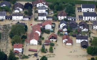 Βιβλικές καταsτροφές και νεκροί από τις πλημμύρες σε Γαλλία και Γερμανία