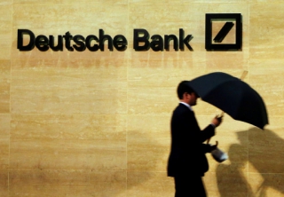 &quot;Deutsche Bank: Η πιο επικίνδυνη τράπεζα για το παγκόσμιο τραπεζικό σύστημα&quot;!