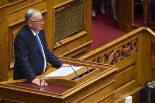 Παρέμβαση Γιούνκερ στη Βουλή: Να απελευθερωθούν άμεσα οι δυο Έλληνες στρατιωτικοί – Μίλησε και ελληνικά