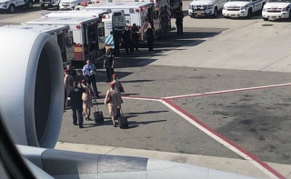 Σε καραντίνα γεμάτο αεροσκάφος της Emirates στη Νέα Υόρκη