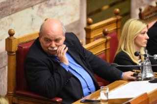 Στην εφορία δάνεια πρώην βουλευτών που &quot;ξέχασαν&quot; να τα πληρώσουν