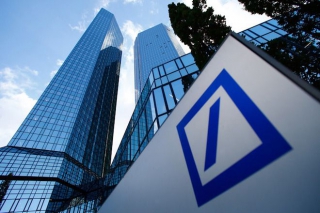 Deutshce Bank: Καθαρή έξοδος από το μνημόνιο