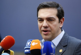 Κεραυνοί Τσίπρα κατά Σόιμπλε: Παραβιάζει τη συμφωνία! Θέλει τη διαίρεση της Ευρώπης