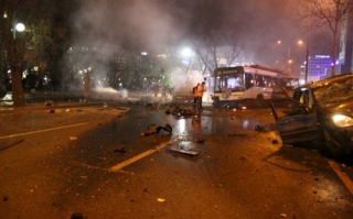 BINTEO Πολύνεκρη έκρηξη παγιδευμένου οχήματος στην καρδιά της Άγκυρας