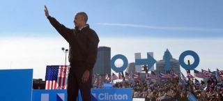 Ομπάμα: Υπονόμευση της δημοκρατίας των ΗΠΑ αν ο Τραμπ δεν αποδεχθεί το εκλογικό αποτέλεσμα