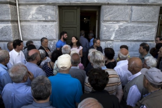 Capital Control και κλειστές Τράπεζες – Όλα όσα πρέπει να ξέρετε – Τι πρέπει να ξέρετε για μισθούς, συντάξεις, πιστωτικές, δάνεια