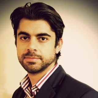 Ελληνας ο κορυφαίος δημοσιογράφος της χρονιάς της Αυστραλίας -Ξεσκέπασε απάτη τράπεζας εις βάρος των φτωχών