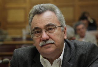 Απίστευτη δήλωση βουλευτή ΣΥΡΙΖΑ: Το &#039;κανένα σπίτι στα χέρια τραπεζίτη&#039; ήταν απλά ένα προεκλογικό σύνθημα