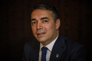 “Εμφύλιος” στα Σκόπια – Μηνύματα Ζάεφ να μην ακούει η Αθήνα τον Ντιμιτρόφ