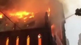 Φωτιά σε ιστορικό ναό στο Μανχάταν