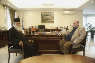 Ιερός πόλεμος Φίλη – Ιερώνυμου για Θρησκευτικά και Χούντα! &quot;Αν θέλετε, ελάτε να με δείτε&quot;