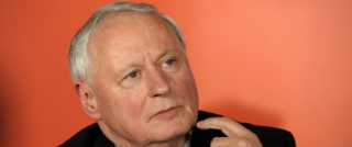 Όσκαρ Λαφοντέν: Το κούρεμα του χρέους είναι αναπόφευκτο. Η Ελλάδα δεν θα μπορέσει ποτέ να εξοφλήσει