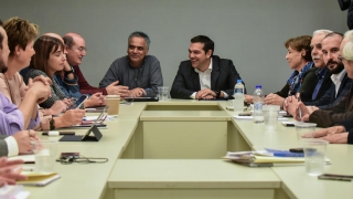 ΣΥΡΙΖΑ: Η Συμφωνία των Πρεσπών θα αναδιατάξει το πολιτικό σκηνικό