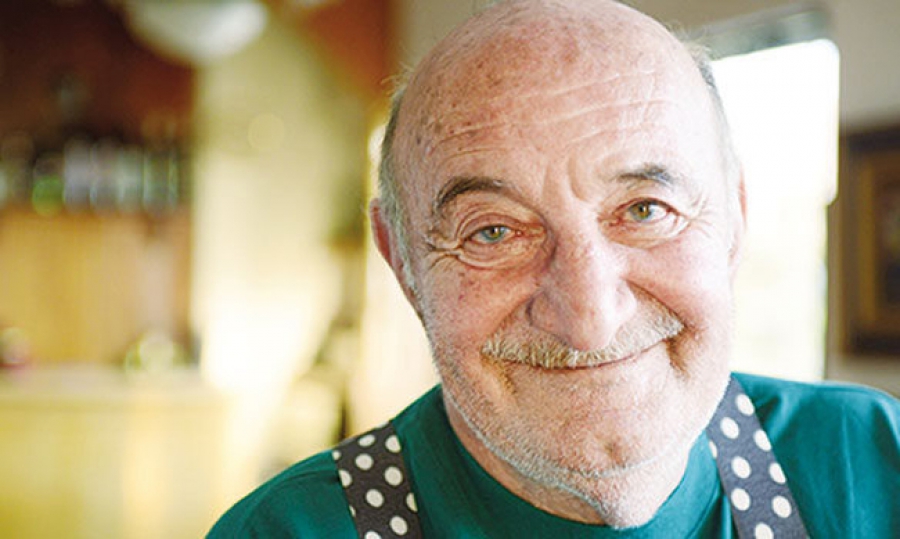 Πέθανε ο αγαπημένος ηθοποιός Κώστας Τσάκωνας