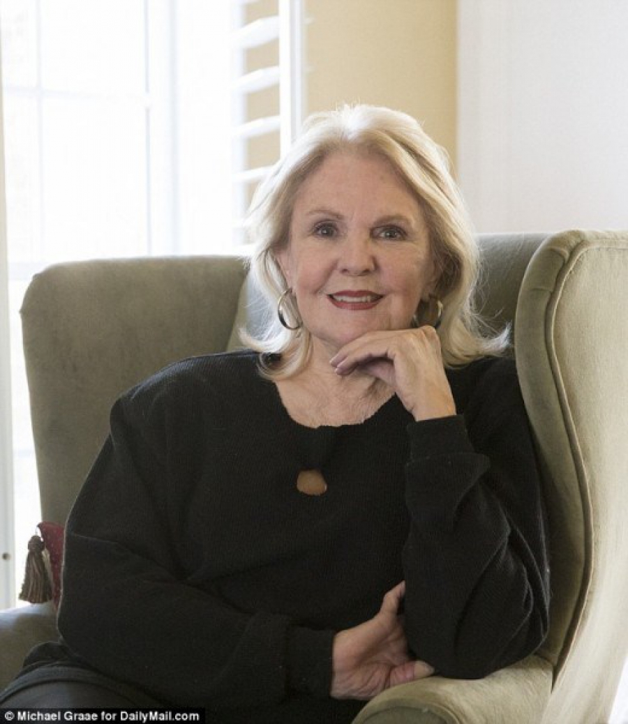 Nέες ερωτικές αποκαλύψεις ταρακουνούν το ζεύγος Κλίντον!