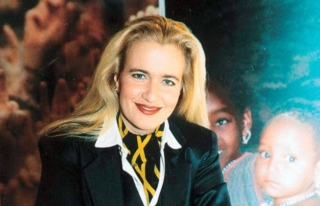 ΗΧΗΤΙΚΟ: H Λουκία Παπαδάκη στον Hellas FM για την παράσταση &quot;Οι Απελπισμένοι&quot;